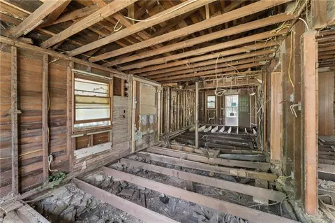 703 E 4th St, Ottawa, KS 66067 photo 4