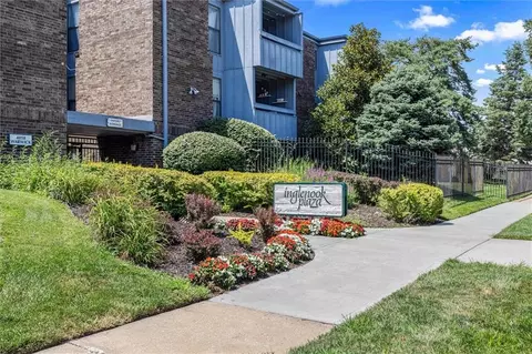 4056 Warwick Blvd #3, Kansas City, MO 64111