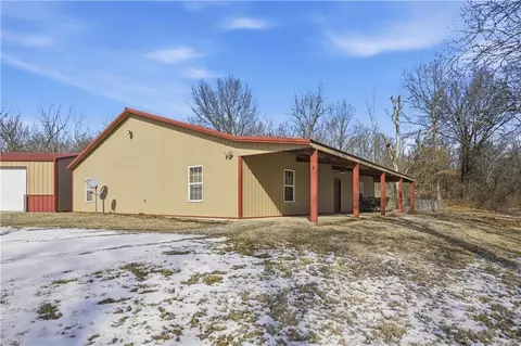 3014 W 4th St, Pittsburg, KS 66762
