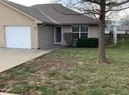 612 Mckenna St, Louisburg, KS 66053