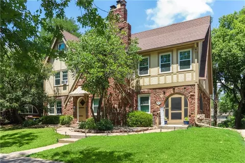 620-22 E Meyer Blvd, Kansas City, MO 64131