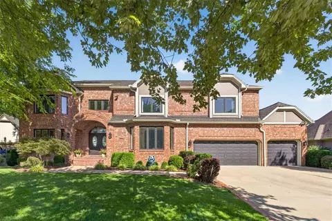 13206 Beverly St, Overland Park, KS 66209