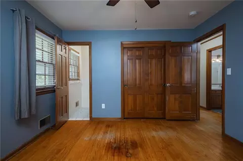 Bedroom - 14705 E 39th Ter, Independence, MO 64055 photo 2 of 4