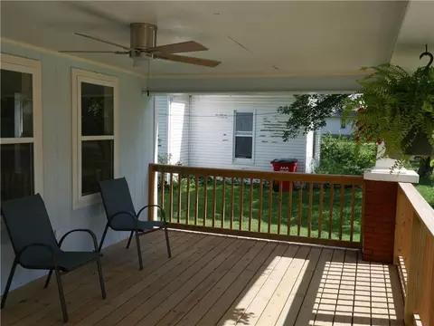 409 N Main St, Blackburn, MO 65321 photo 3