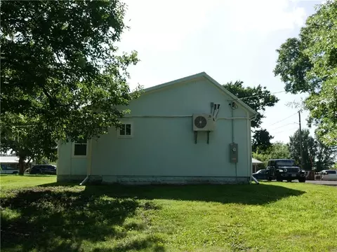 409 N Main St, Blackburn, MO 65321 photo 23