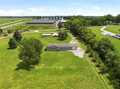 View/Area - 13520 S Sam Moore Rd, Lone Jack, MO 64070 photo 5 of 8