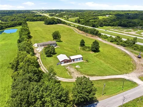 View/Area - 13520 S Sam Moore Rd, Lone Jack, MO 64070 photo 2 of 8