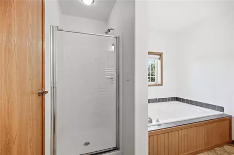 Bath - 13520 S Sam Moore Rd, Lone Jack, MO 64070 photo 3 of 5