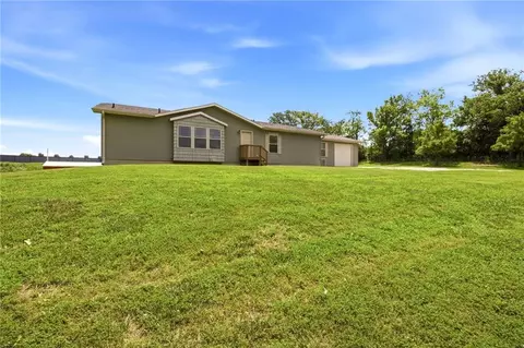 Exterior - 13520 S Sam Moore Rd, Lone Jack, MO 64070 photo 2 of 12