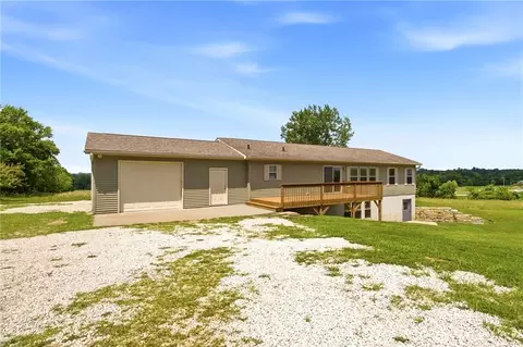 Exterior - 13520 S Sam Moore Rd, Lone Jack, MO 64070 photo 10 of 12