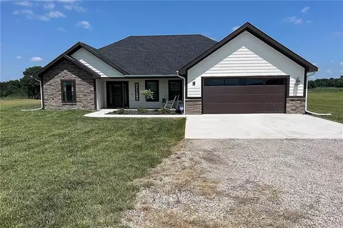 1671 SW 300th Rd, Kingsville, MO 64061