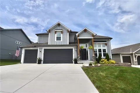 2152 Hay Market Ct, Liberty, MO 64068