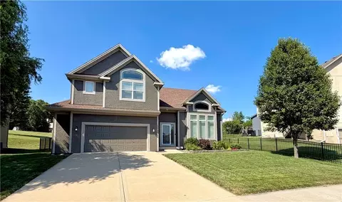 15700 NW 125th St, Platte City, MO 64079