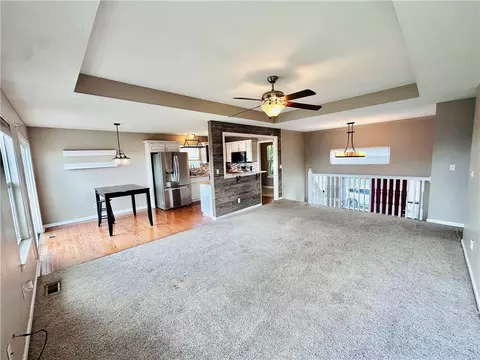 1603 W 7th Street Ter, Knob Noster, MO 65336