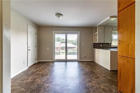 403 Benjamin Dr, Warrensburg, MO 64093 photo 15