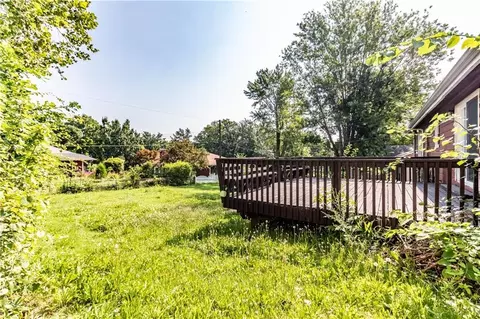 403 Benjamin Dr, Warrensburg, MO 64093 photo 3
