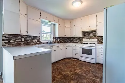 403 Benjamin Dr, Warrensburg, MO 64093 photo 18