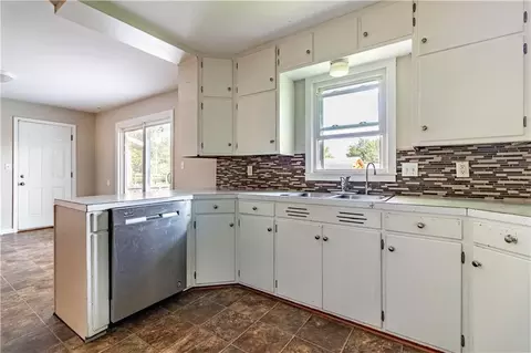 403 Benjamin Dr, Warrensburg, MO 64093 photo 19