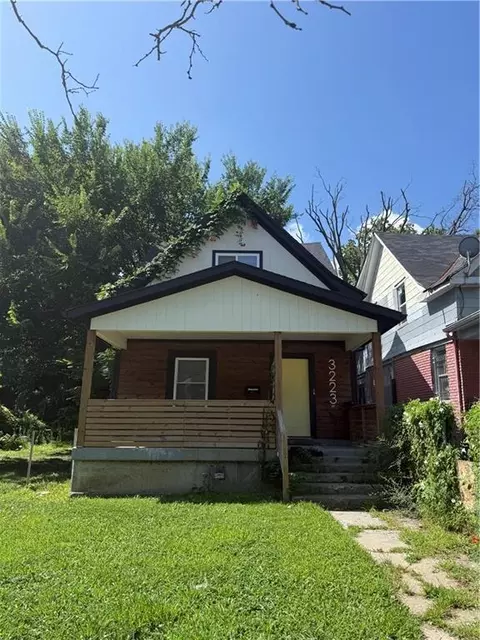 3223 E 6th St, Kansas City, MO 64124