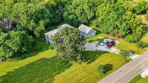 View/Area - 33403 E Nebgen Rd, Grain Valley, MO 64029 photo 2 of 13
