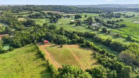 View/Area - 33403 E Nebgen Rd, Grain Valley, MO 64029 photo 12 of 13