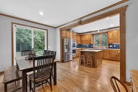 Dining - 33403 E Nebgen Rd, Grain Valley, MO 64029 photo 4 of 7