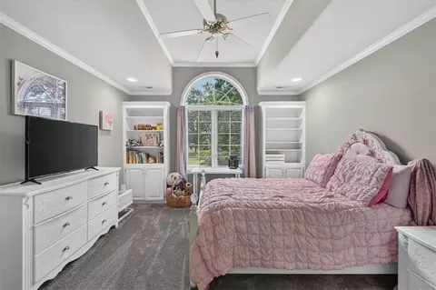 Bedroom - 33403 E Nebgen Rd, Grain Valley, MO 64029 photo 1 of 13