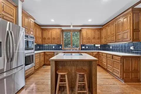 Kitchen - 33403 E Nebgen Rd, Grain Valley, MO 64029 photo 2 of 9