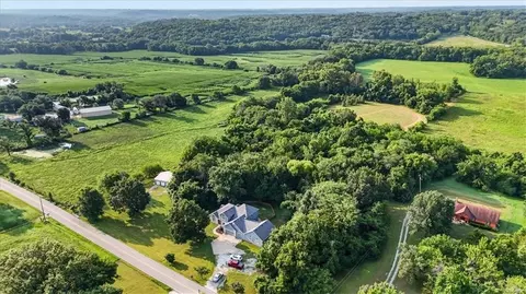 View/Area - 33403 E Nebgen Rd, Grain Valley, MO 64029 photo 4 of 13