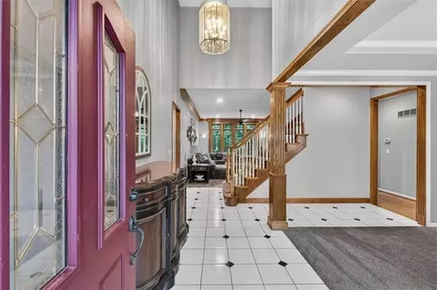 Entry Way - 33403 E Nebgen Rd, Grain Valley, MO 64029 photo 1 of 4