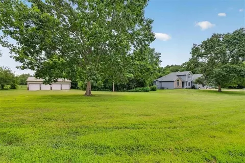 Exterior - 33403 E Nebgen Rd, Grain Valley, MO 64029 photo 22 of 22