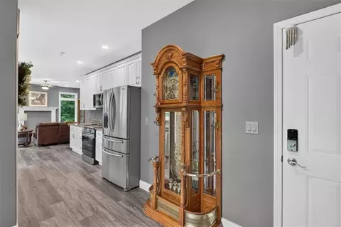 Entry Way - 33403 E Nebgen Rd, Grain Valley, MO 64029 photo 4 of 4