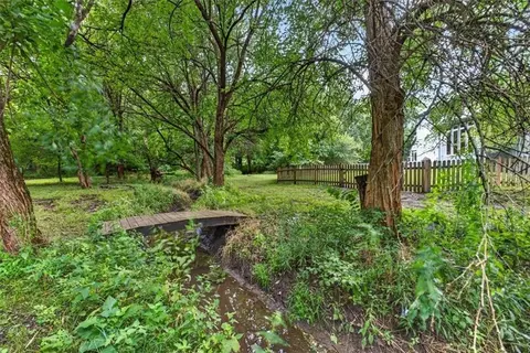 Exterior - 33403 E Nebgen Rd, Grain Valley, MO 64029 photo 11 of 22