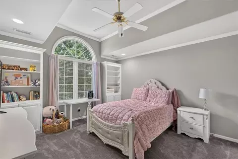 Bedroom - 33403 E Nebgen Rd, Grain Valley, MO 64029 photo 2 of 13