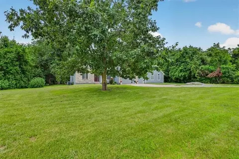 Exterior - 33403 E Nebgen Rd, Grain Valley, MO 64029 photo 7 of 22