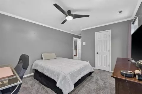 Bedroom - 33403 E Nebgen Rd, Grain Valley, MO 64029 photo 5 of 13