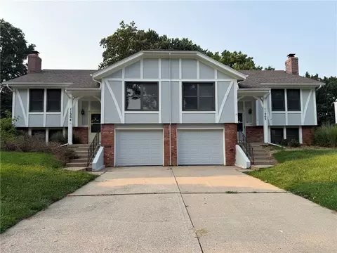11202-11204 W 71st Ter, Shawnee, KS 66203