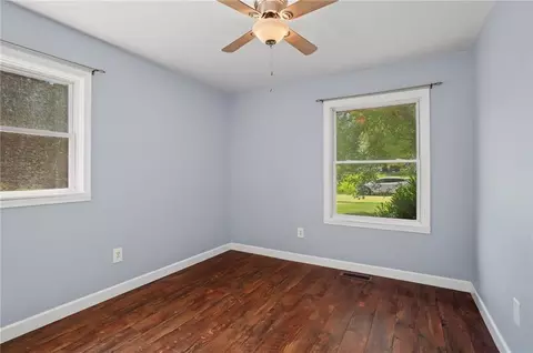 Bedroom - 707 E 3rd St, Ottawa, KS 66067 photo 3 of 10