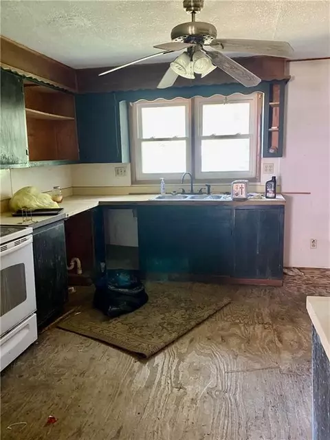 210 N Bates Ave, Adrian, MO 64720 photo 13