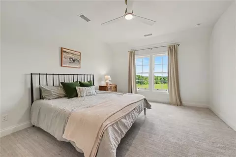 Bedroom - 25590 Bundschu Rd, Independence, MO 64056 photo 6 of 7