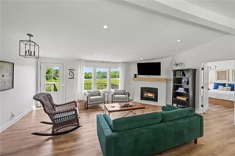 Living - 25590 Bundschu Rd, Independence, MO 64056 photo 5 of 5