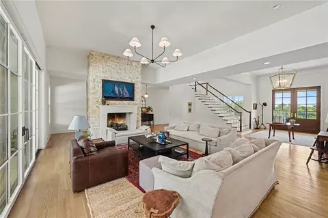Living - 25590 Bundschu Rd, Independence, MO 64056 photo 3 of 5