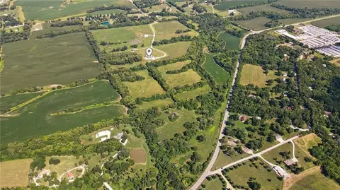 View/Area - 25590 Bundschu Rd, Independence, MO 64056 photo 3 of 8