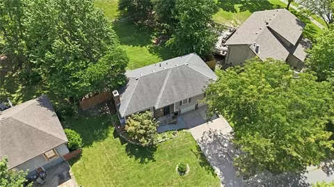 View/Area - 1113 SE 2nd Ter, Lees Summit, MO 64063 photo 1 of 3