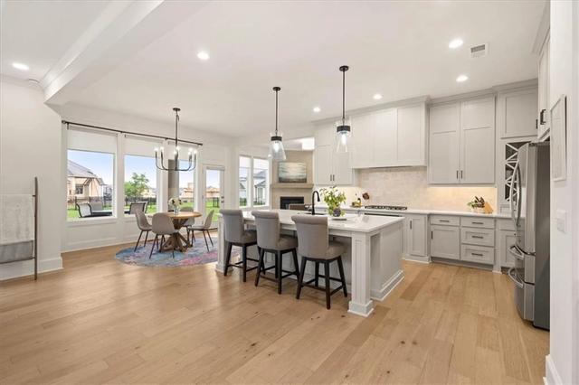 17604 High St, Overland Park, KS 66085