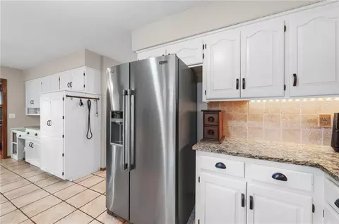 Kitchen - 8448 Constance St, Lenexa, KS 66215 photo 4 of 4