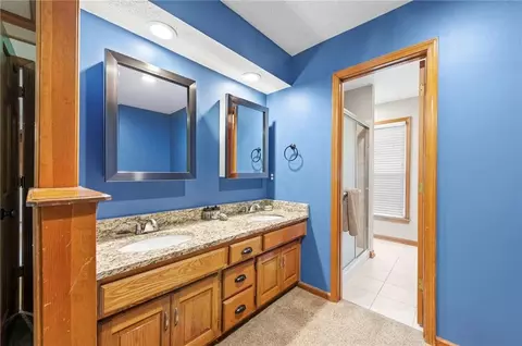 Bath - 8448 Constance St, Lenexa, KS 66215 photo 3 of 5