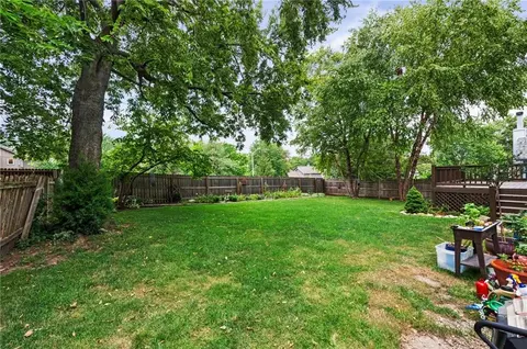 Exterior - 8448 Constance St, Lenexa, KS 66215 photo 4 of 4