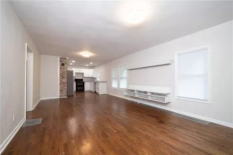 3947 N Bales Ave, Kansas City, MO 64117