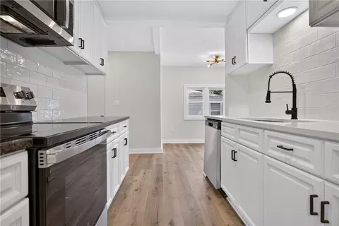 Kitchen - 2013 S Ralston Ave, Independence, MO 64052 photo 1 of 3